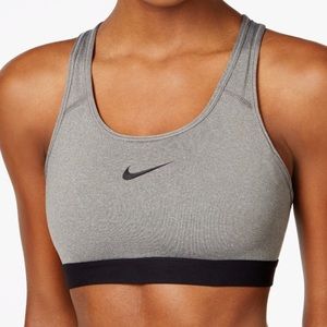 EUC Nike DRIFIT Performance Sports Bra